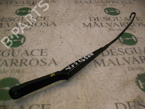 Used Front windshield wiper arm Front windshield wiper arm SEAT IBIZA III (6L1) 1.4 16V (75 hp) 3750046 3750046