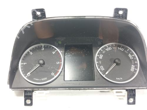 Instrument cluster LAND ROVER DISCOVERY IV (L319) 3.0 TD 4x4 | BP27582950C47 