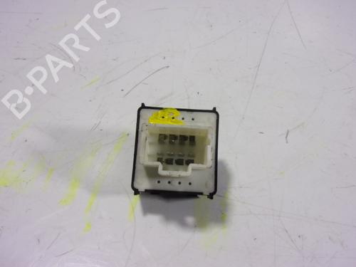 Left front window switch CITROËN C4 CACTUS | BP10732381I27 - Image 3