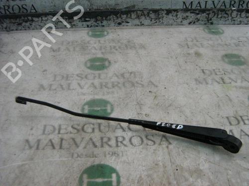 front-wipers-mechanism-nissan-trade-van-75-1996-1997-1998-1999-2000-3778375 main image