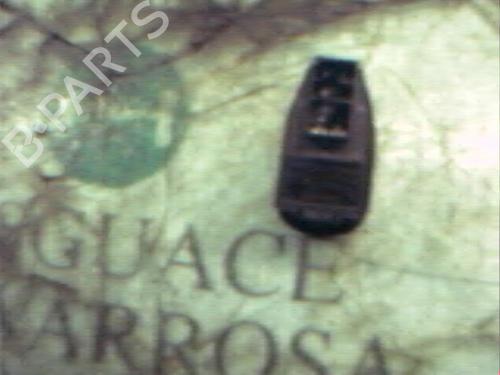 Used Right front window switch HYUNDAI SANTAMO [1998-2002]  4019431