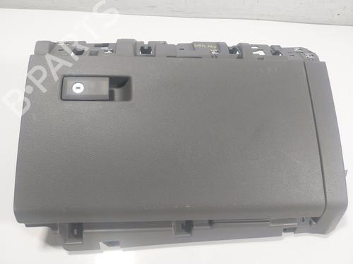 Used Glove box VW MULTIVAN T5 (7HM, 7HN, 7HF, 7EF, 7EM, 7EN) 2.0 TDI (140 hp) 18143078