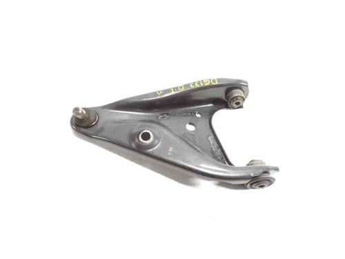 Used Left front suspension arm Left front suspension arm DACIA SANDERO II 1.5 dCi 75 / Blue dCi 75 (B8JW, B8M4, B8AH, B8M7, B8M6) (75 hp) 6836050 6836050