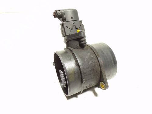Mass air flow sensor MERCEDES-BENZ C-CLASS (W204) | BP15647736M95