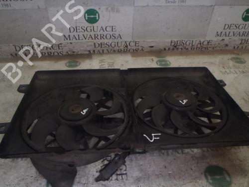 Used Radiator fan RENAULT LAGUNA I (B56_, 556_) [1993-2002]  3822774
