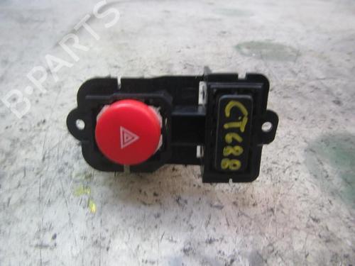 Advarselsbryter Advarselsbryter SEAT LEON (1P1) 1.9 TDI (105 hp) 3831763 3831763