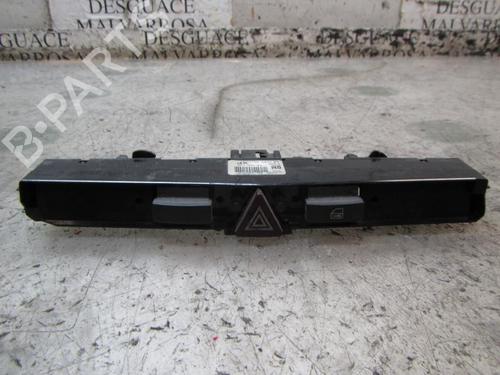 Advarselsbryter Advarselsbryter OPEL ZAFIRA / ZAFIRA FAMILY B (A05) 1.9 CDTI (M75) (120 hp) 3827708 3827708