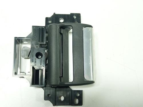front-left-interior-door-handle-vw-amarok-t1a-t1b-2022-36075640 main image