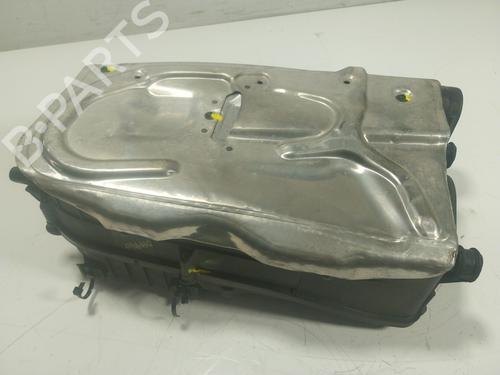 Used Air filter box MERCEDES-BENZ C-CLASS (W204) C 200 CDI (204.001) (136 hp) 17712279