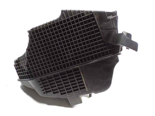 Used Air filter box Air filter box DACIA SANDERO II 1.5 dCi 75 / Blue dCi 75 (B8JW, B8M4, B8AH, B8M7, B8M6) (75 hp) 14285090 14285090