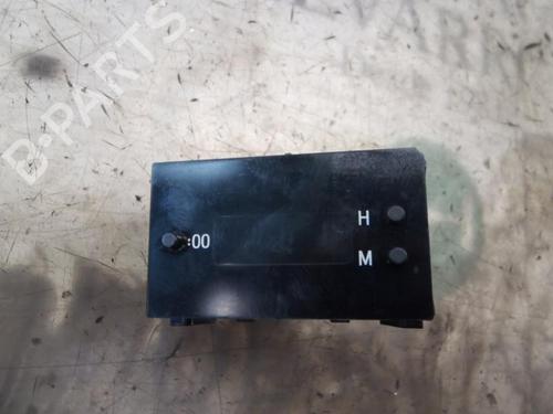 Used Switch TOYOTA AURIS (_E18_) 1.8 Hybrid (ZWE186_, ZWE186R) (136 hp) 3824940