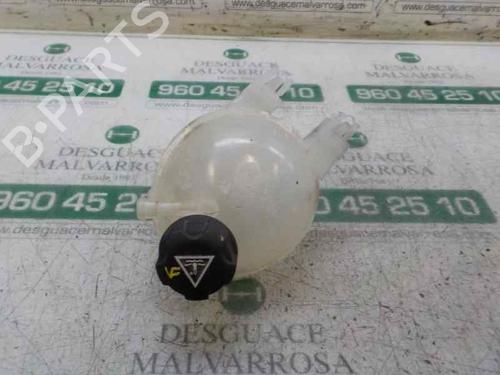 Used Expansion tank CITROËN C4 CACTUS [2014-2025]  4829139