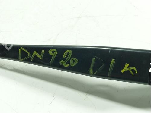 Front windshield wiper arm VOLVO V60 I (155) D3 | BP19691724C143 