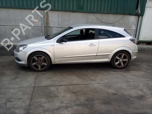 Left front fog light OPEL ASTRA H GTC (A04) 1.7 CDTi (L08) | BP6425162C30 - Image 4