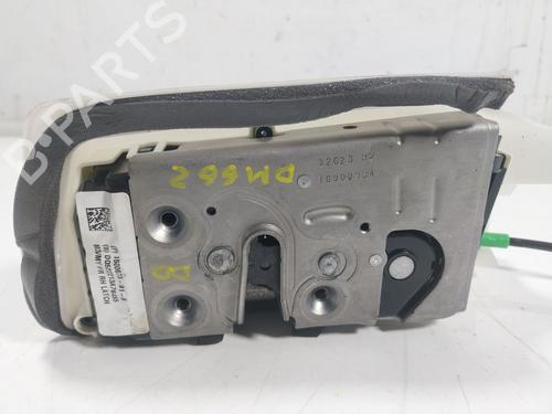 front-right-lock-tesla-model-y-5yjy-long-range-all-wheel-drive-150067391b-2019-16665680 main image