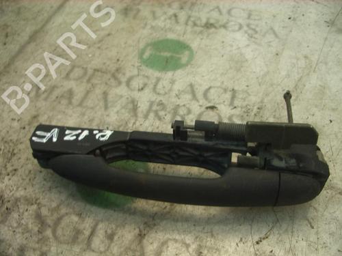 Used Front left exterior door handle Front left exterior door handle 3753899 3753899