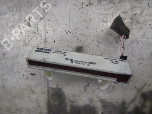 Used Electronic module Electronic module RENAULT SCÉNIC III (JZ0/1_) 1.5 dCi (106 hp) 3826687 3826687