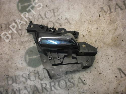 Used Front right interior door handle Front right interior door handle MERCEDES-BENZ S-CLASS (W220, V220) [1998-2005] 3792910 3792910