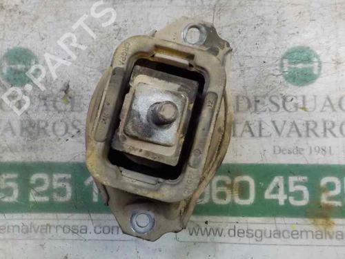Used Engine mount LAND ROVER RANGE ROVER SPORT I (L320) 2.7 D 4x4 (190 hp) 9082726