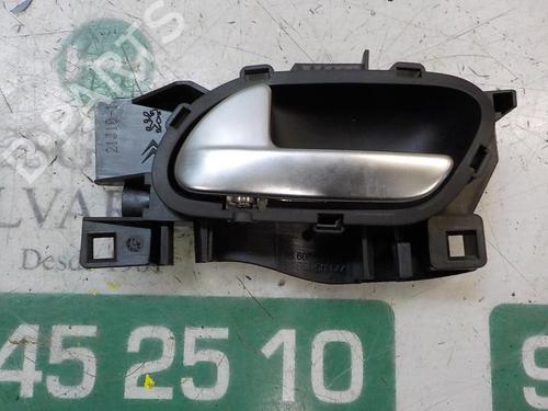 Used Rear left interior door handle Rear left interior door handle PEUGEOT 508 I (8D_) 2.0 HDi (163 hp) 3871012 3871012