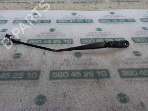 Used Front windshield wiper arm Front windshield wiper arm VOLVO S60 II (134) D3 (163 hp) 6240934 6240934