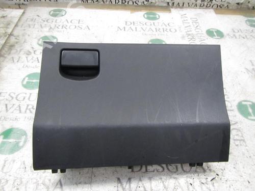 Used Glove box Glove box TOYOTA YARIS (_P9_) 1.4 D-4D (NLP90_, NLP90R) (90 hp) 4007781 4007781