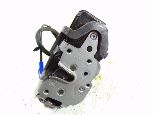 Used Front right lock OPEL ZAFIRA TOURER C (P12) 2.0 CDTi (75) (130 hp) 8141939
