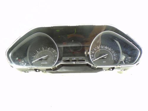 Used Instrument cluster Instrument cluster PEUGEOT 208 I (CA_, CC_) 1.2 VTI 82 (82 hp) 8257868 8257868
