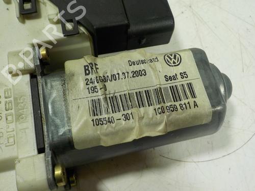Vindusheismotor venstre bak SEAT LEON (1M1) 1.9 TDI | BP8416405E23 