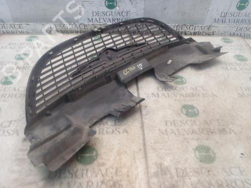 Grille CHRYSLER VOYAGER IV (RG, RS)  | BP3812412C40 
