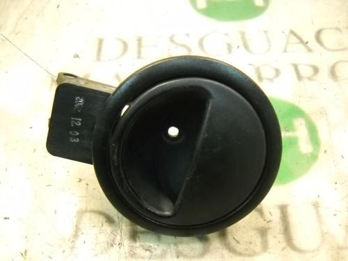 Venstre foran invendig håndtak DAEWOO KALOS (KLAS) 1.4 (83 hp) 3735497