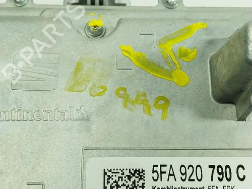 Cockpit SEAT LEON Sportstourer (KL8, KLD)  | BP20341826C47 