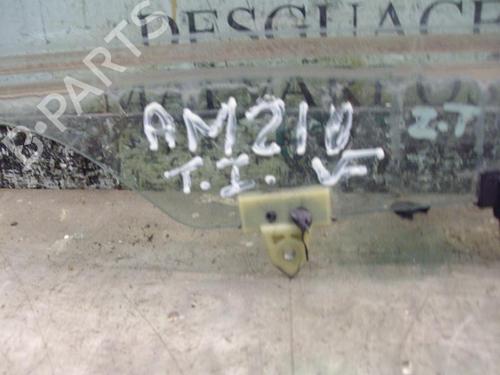 rear-left-door-window-nissan-primera-hatchback-p12-2002-3758354 main image