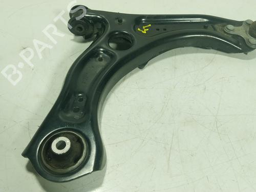 Used Right front suspension arm SEAT IBIZA V (KJ1, KJG) [2017-2026]  32081213