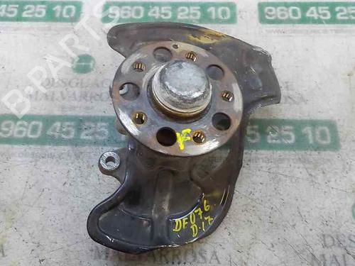 Used Right front steering knuckle Right front steering knuckle MERCEDES-BENZ C-CLASS (W204) C 220 CDI (204.008) (170 hp) 5880555 5880555