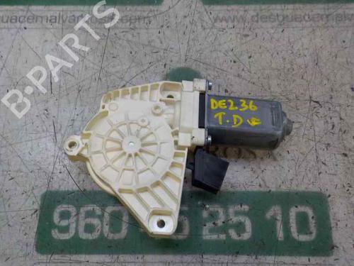 Used Right rear window motor MERCEDES-BENZ B-CLASS Sports Tourer (W245) [2005-2011]  4731395