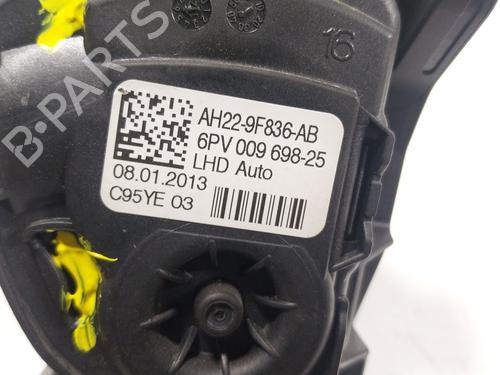 Pedal LAND ROVER DISCOVERY IV (L319) 3.0 TD 4x4 | BP27582692I4 
