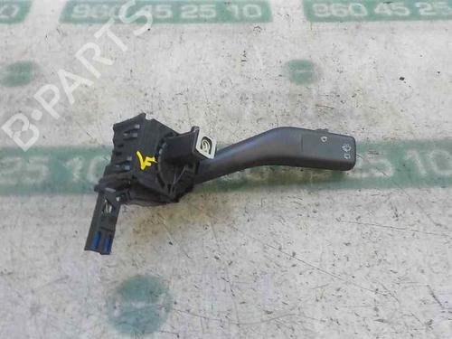 Used Steering column stalk SEAT ALTEA (5P1) 1.9 TDI (105 hp) 5937888