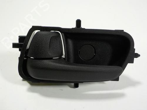 Used Front left interior door handle Front left interior door handle TOYOTA YARIS CROSS (MXP_) 1.5 Hybrid (MXPJ10) (116 hp) 12226653 12226653