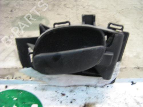 Used Front right interior door handle Front right interior door handle PEUGEOT 206 Hatchback (2A/C) 1.4 HDi (69 hp) 3751481 3751481