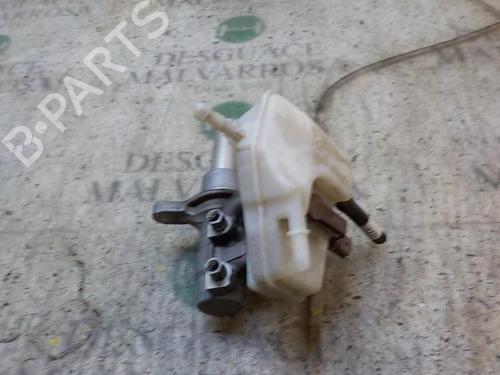 Used Brake master cylinder Brake master cylinder PEUGEOT 308 II (LB_, LP_, LW_, LH_, L3_) [2013-2021] 3859139 3859139