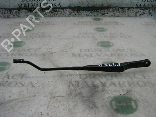 Used Front windshield wiper arm Front windshield wiper arm 3749642 3749642