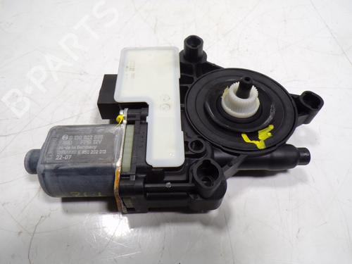Used Left rear window motor Left rear window motor SEAT LEON Sportstourer (KL8, KLD) 1.5 eTSI (150 hp) 13660845 13660845