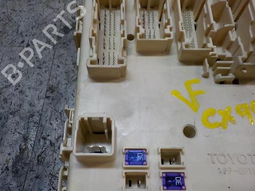 Fuse box TOYOTA AURIS (_E18_) 1.8 Hybrid (ZWE186_, ZWE186R) | BP3849534E1 