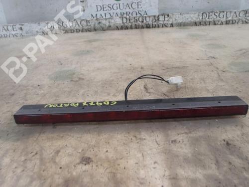 Used Third brake light Third brake light FIAT SEICENTO / 600 (187_) 1.1 (187AXB, 187AXB1A, 187AXC1A02) (54 hp) 10968624 10968624