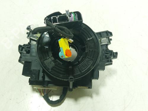 Used Squib airbag Squib airbag TOYOTA YARIS CROSS (MXP_) 1.5 Hybrid (MXPJ11) (131 hp) 31124149 31124149
