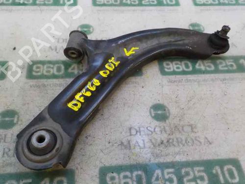 Used Right front suspension arm RENAULT CLIO III (BR0/1, CR0/1) [2005-2014]  6130624