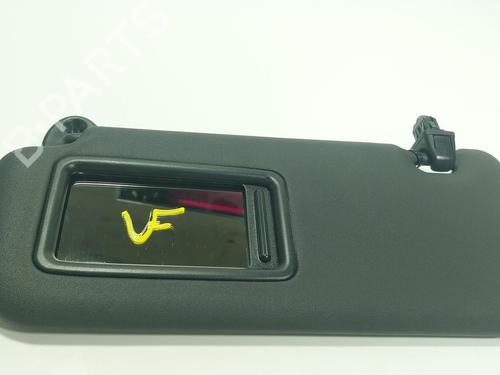 left-sun-visor-toyota-yaris-cross-mxp_-2020-31167379 main image