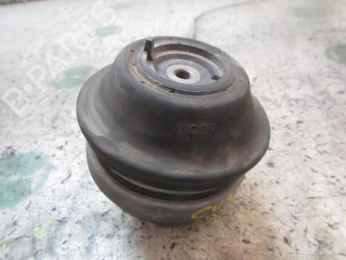 Used Engine mount Engine mount MERCEDES-BENZ S-CLASS (W220, V220) [1998-2005] 9080939 9080939