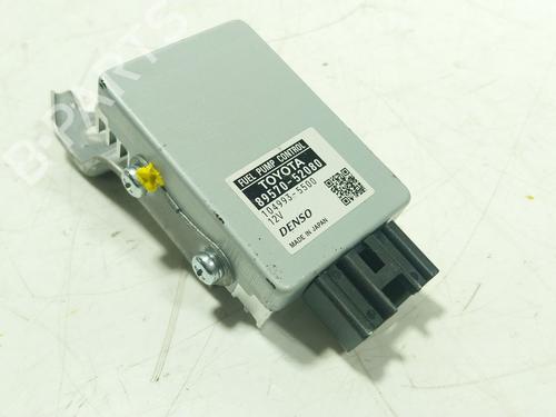 Used Electronic module Electronic module TOYOTA YARIS (_P21_, _PA1_, _PH1_) 1.5 Hybrid (MXPH10, MXPH11) (116 hp) 31148824 31148824